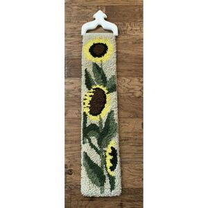 Latch Hook Sunflower Wall Hanging Retro MCM 1960's 1970's. 36"x8" Vintage